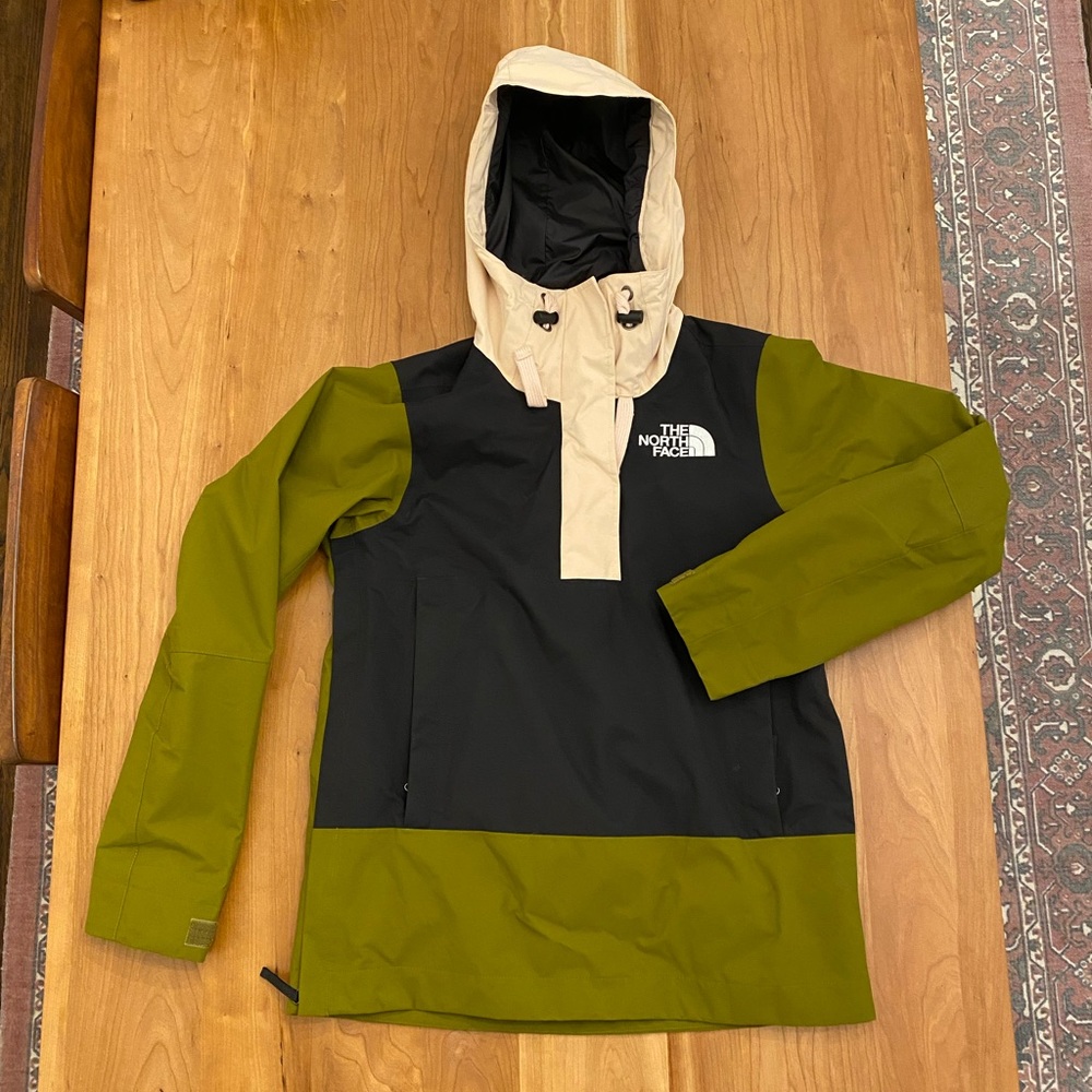 The North Face Driftview Womens Anorak Jacket